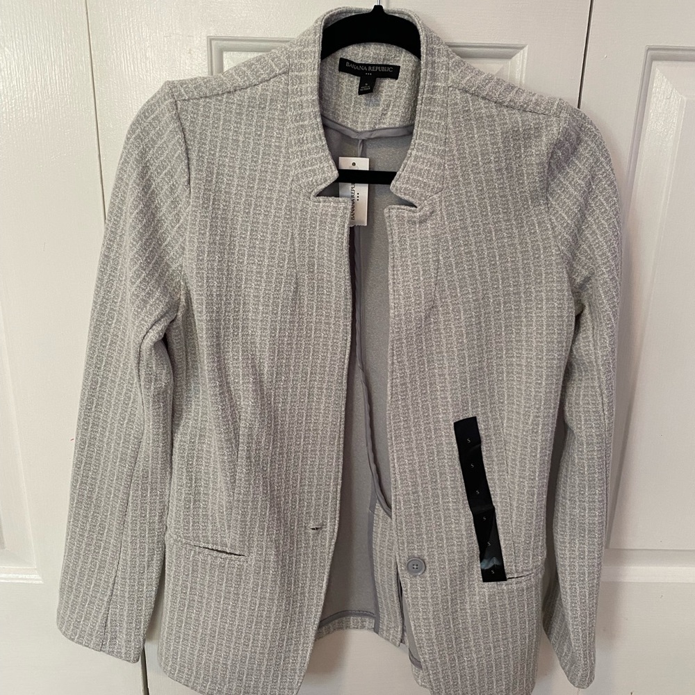 Banana Republic factory collarless blazer